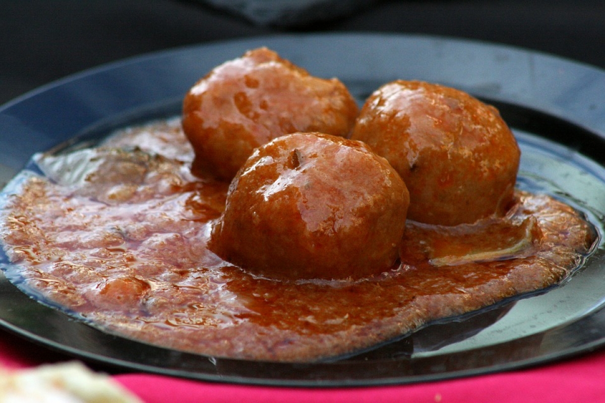 You are currently viewing Spicy Meatballs from Scratch